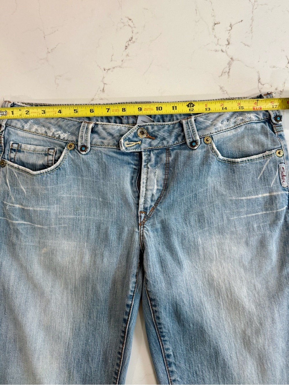 Women's Vintage Silver Jeans Bootcut with Signature Pocket Stitch Size 32/35 - Picture 14 of 16